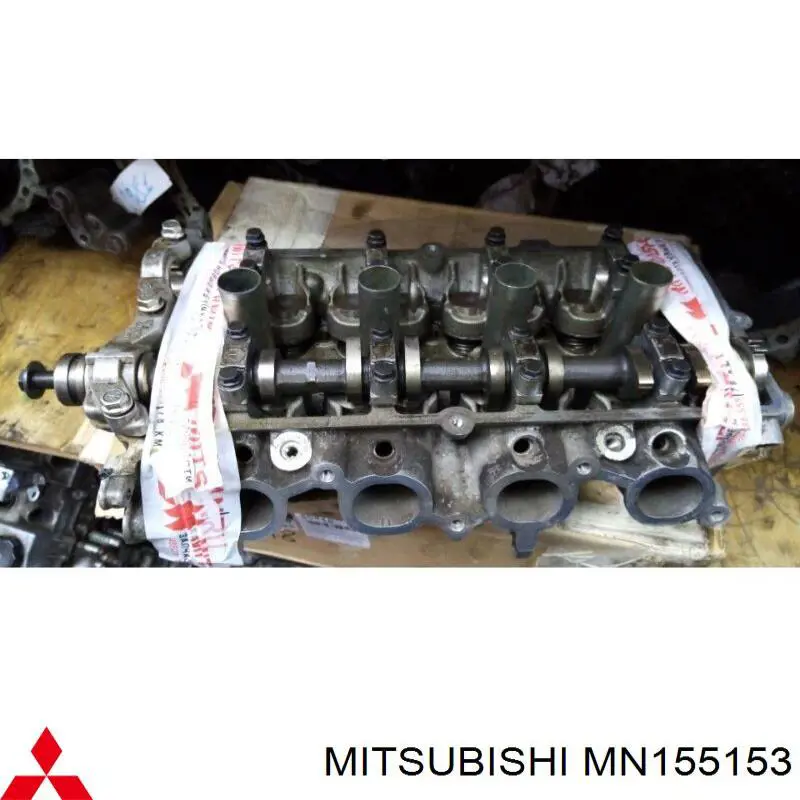  Głowica cylindrów Mitsubishi Colt 6
