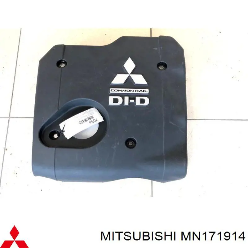 Pokrywa silnika dekoracyjna do Mitsubishi L 200 IV KA, KB