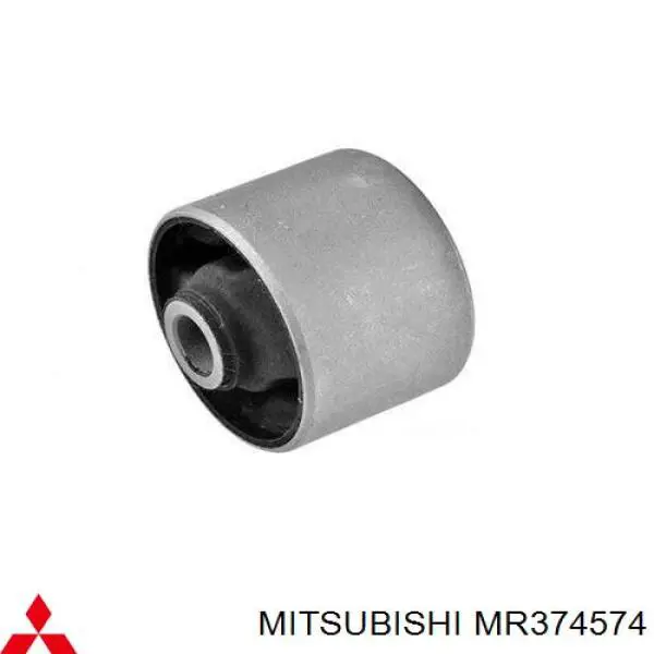 MR374574 Mitsubishi Silentblock trawersu do mocowania przedniego reduktora przedni