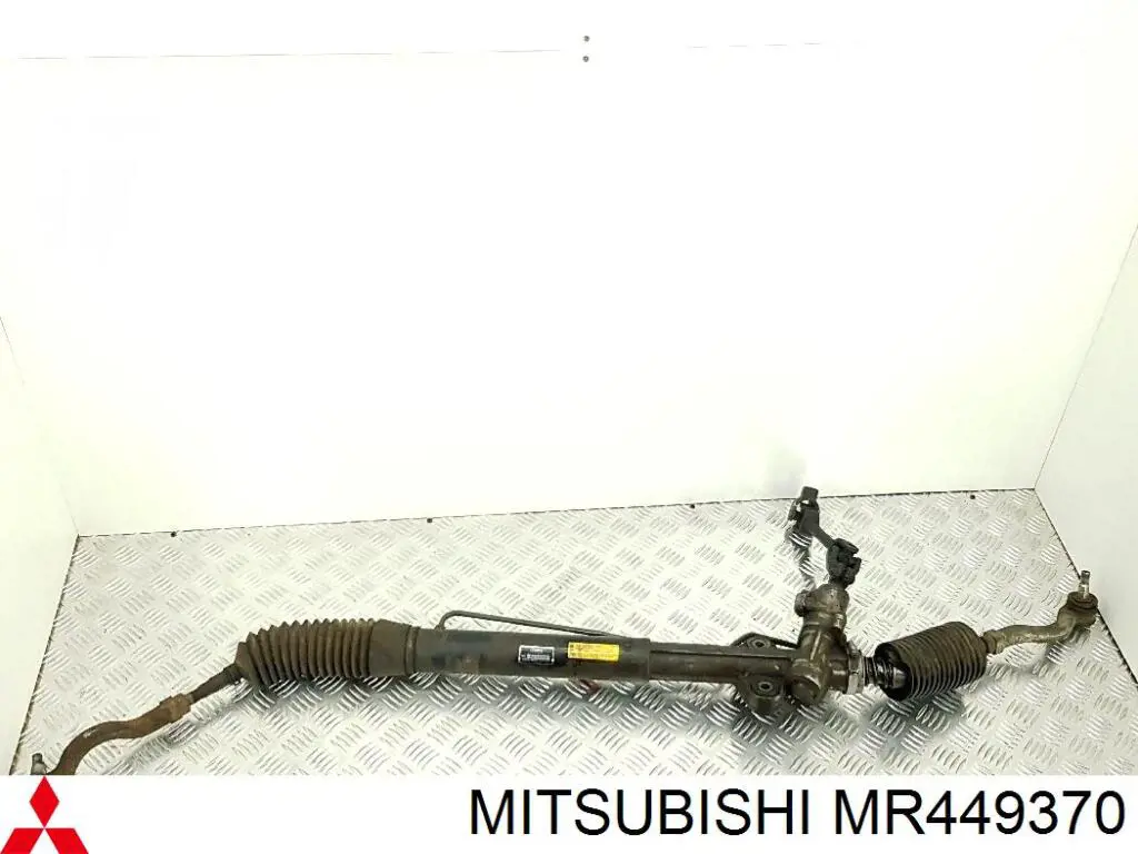 MR449370 Mitsubishi Listwa kierownicza (maglownica)