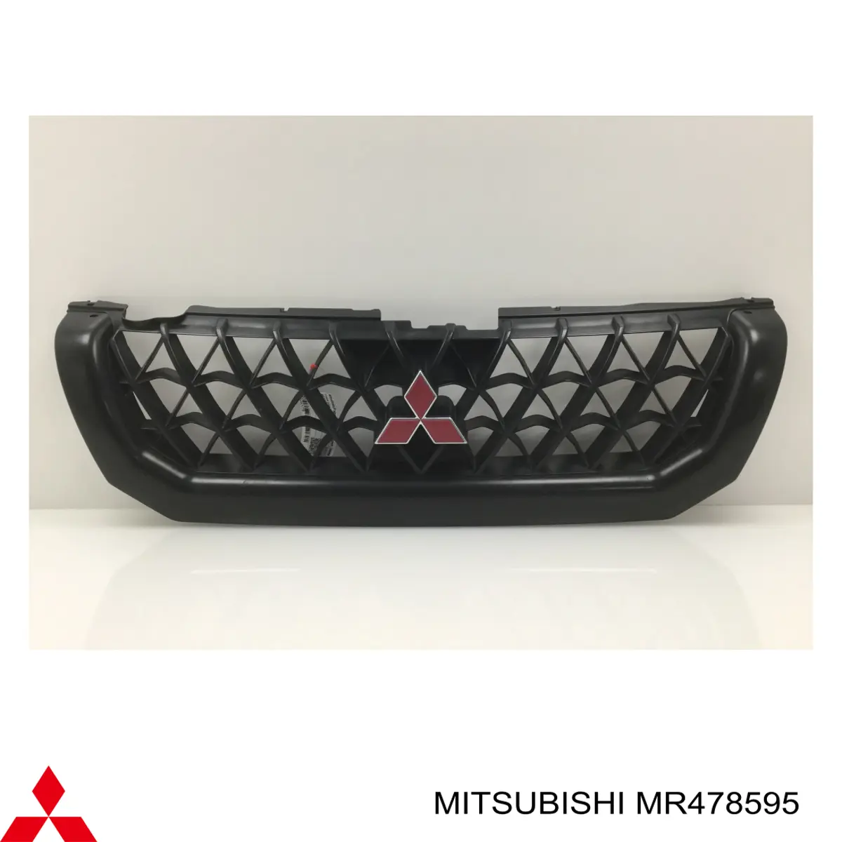 Atrapa chłodnicy Mitsubishi Pajero SPORT I SUV (K90) (1996 - 2009) cena, od 69,03 USD