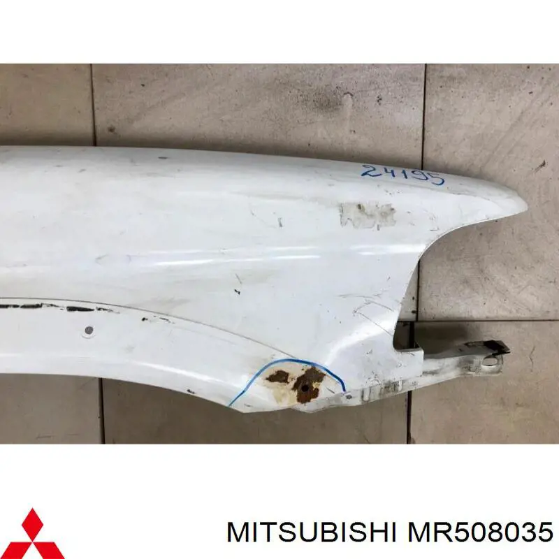 Do koszyka Błotnik przedni lewy Mitsubishi Pajero SPORT I K90