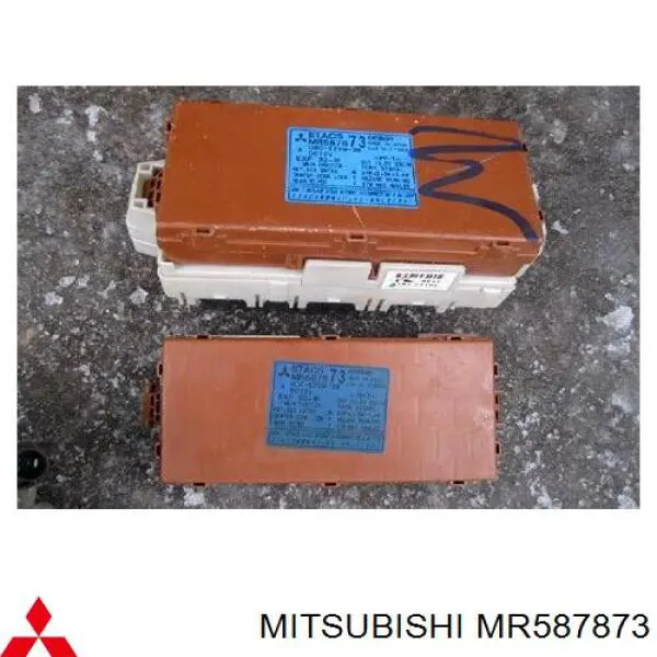 MR587873 Mitsubishi Blok komfortu