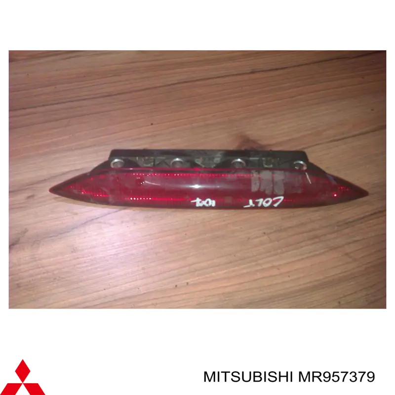 Lampa stop tylna dodatkowa do Mitsubishi Colt VI Z3A