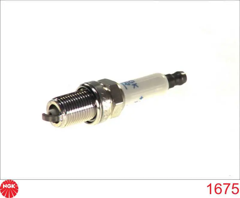 Świeca zapłonowa NGK 1675 cena, od 16,77 USD