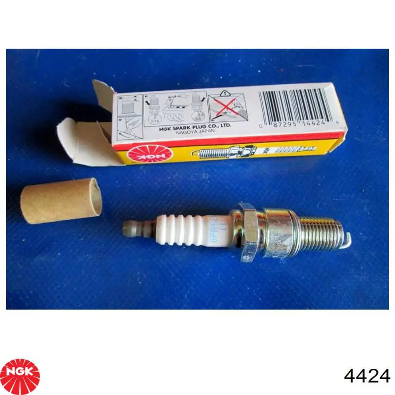 Świeca zapłonowa NGK 4424 cena, od 5,35 USD