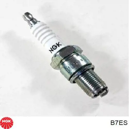 Do koszyka B7ES NGK Świeca zapłonowa