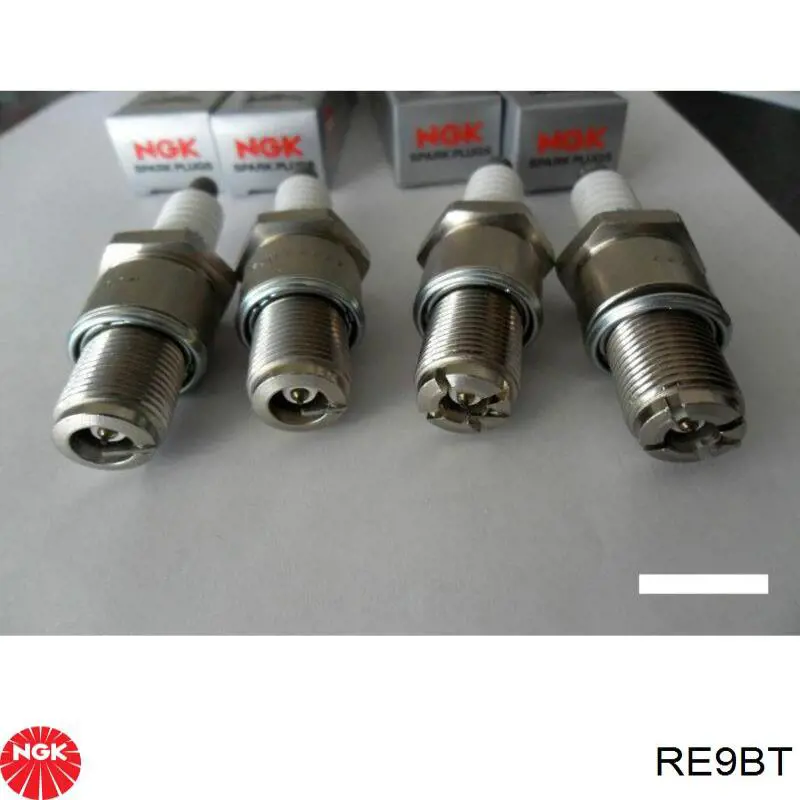 Świeca zapłonowa NGK RE9BT cena, od 66,08 USD