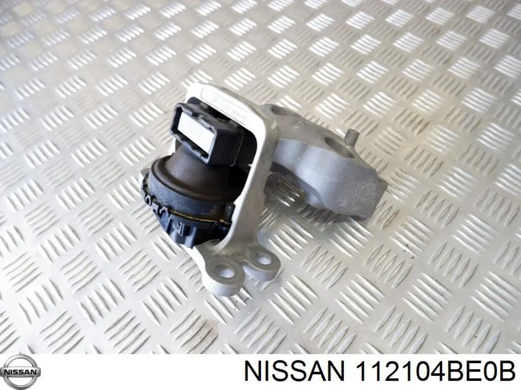 Poduszka (podpora) silnika prawy przednia Nissan/Infiniti 112104BE0A cena, od 112,37 USD