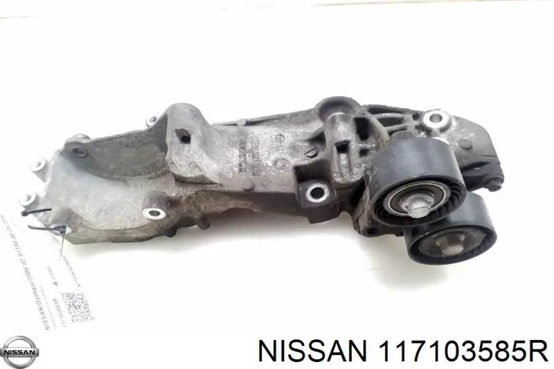 Wspornik alternatora 117103585R Nissan/Infiniti