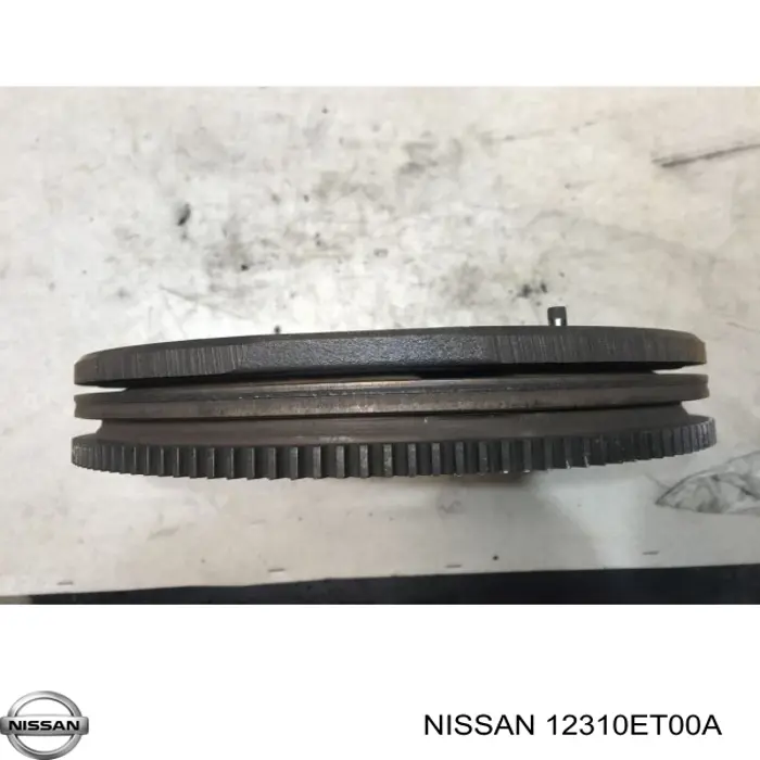 Do koszyka 12310ET00A Nissan/Infiniti Koło zamachowe silnika