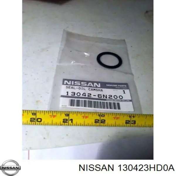 Do koszyka 130423HD0A Nissan/Infiniti Uszczelniacz wałka rozrządu silnika przedni