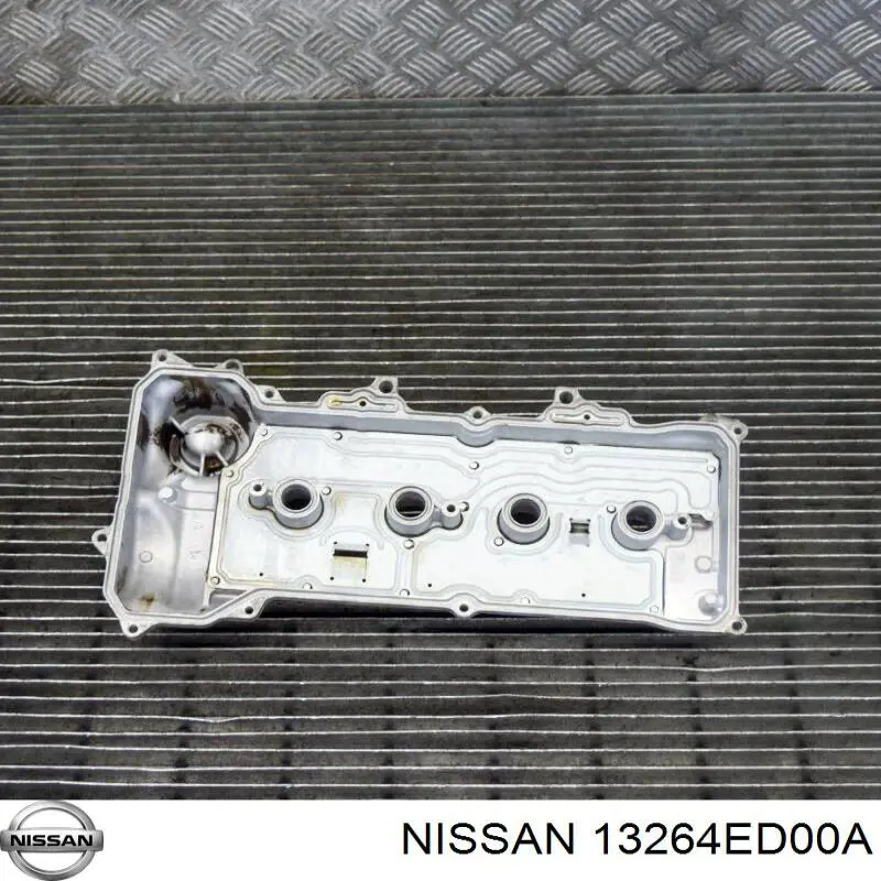 13264ED00A Nissan/Infiniti Pokrywa zaworowa