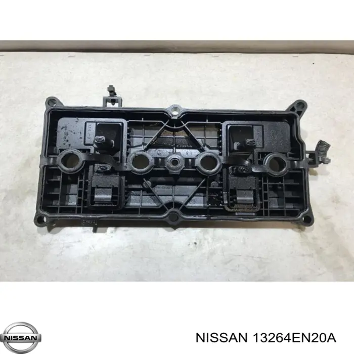 13264EN20A Nissan/Infiniti Pokrywa zaworowa
