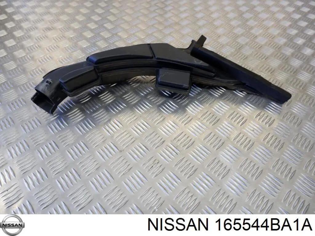 Do koszyka Wlot powietrza do filtra powietrza Nissan Rogue  T32U