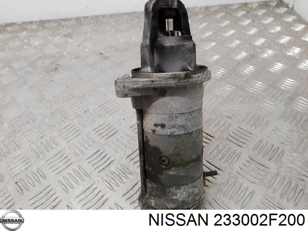 Do koszyka 233002F200 Nissan/Infiniti Rozrusznik