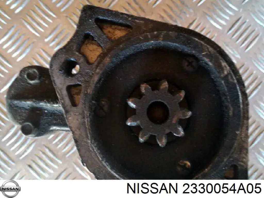 Rozrusznik Nissan/Infiniti 2330054A05