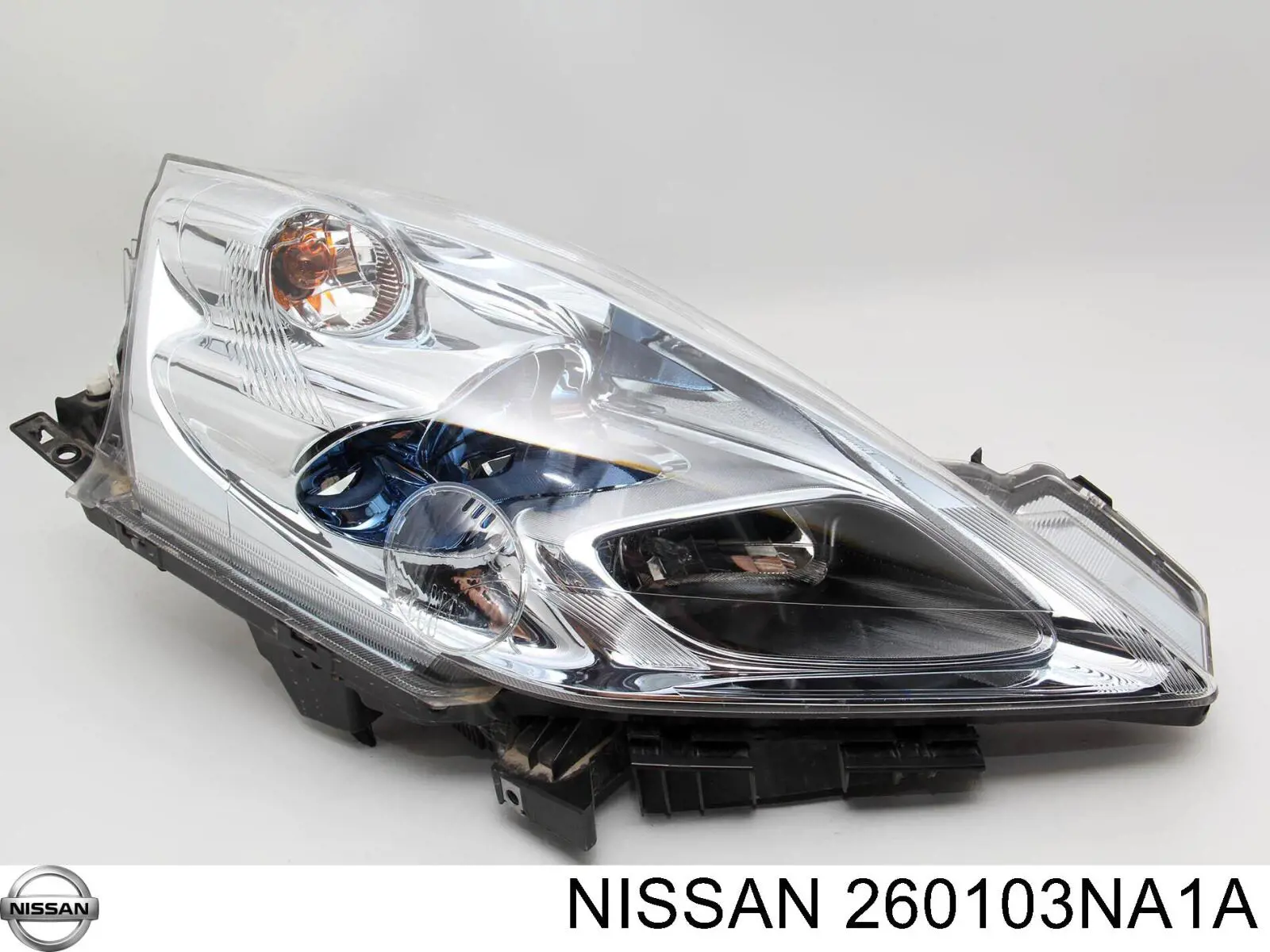 Reflektor prawy do Nissan LEAF I ZE0