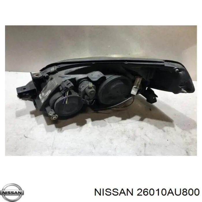 Reflektor prawy Nissan/Infiniti 26010AU800 cena, od 98,75 USD
