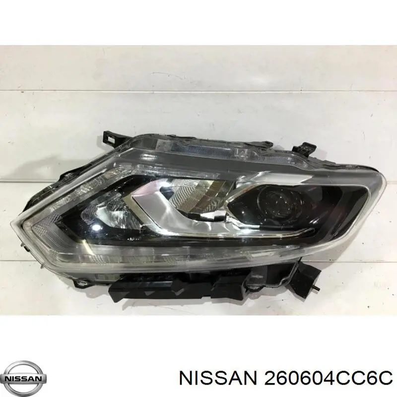 Reflektor lewy Nissan/Infiniti 260604CC6C cena, od 344,18 USD