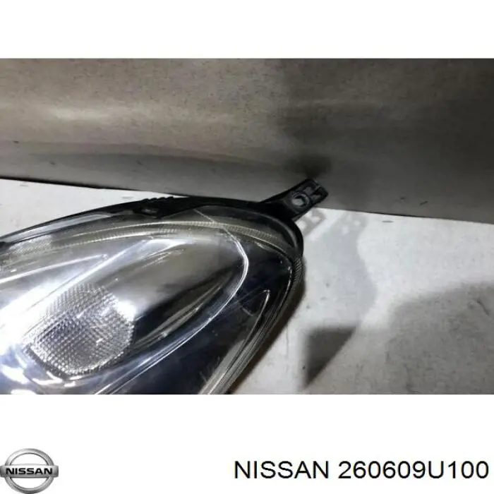 260609U100 Nissan/Infiniti Reflektor lewy
