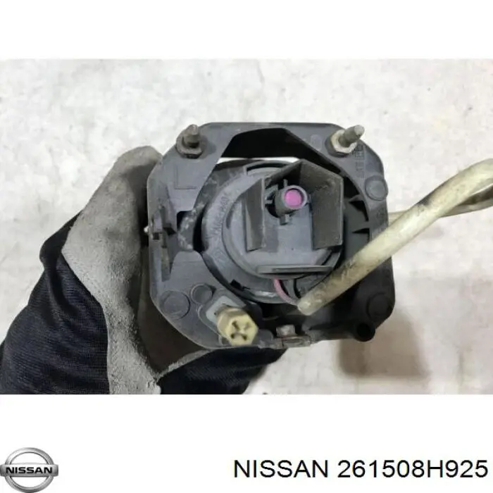 Do koszyka 261508H925 Nissan/Infiniti Lampa przeciwmgielna prawa