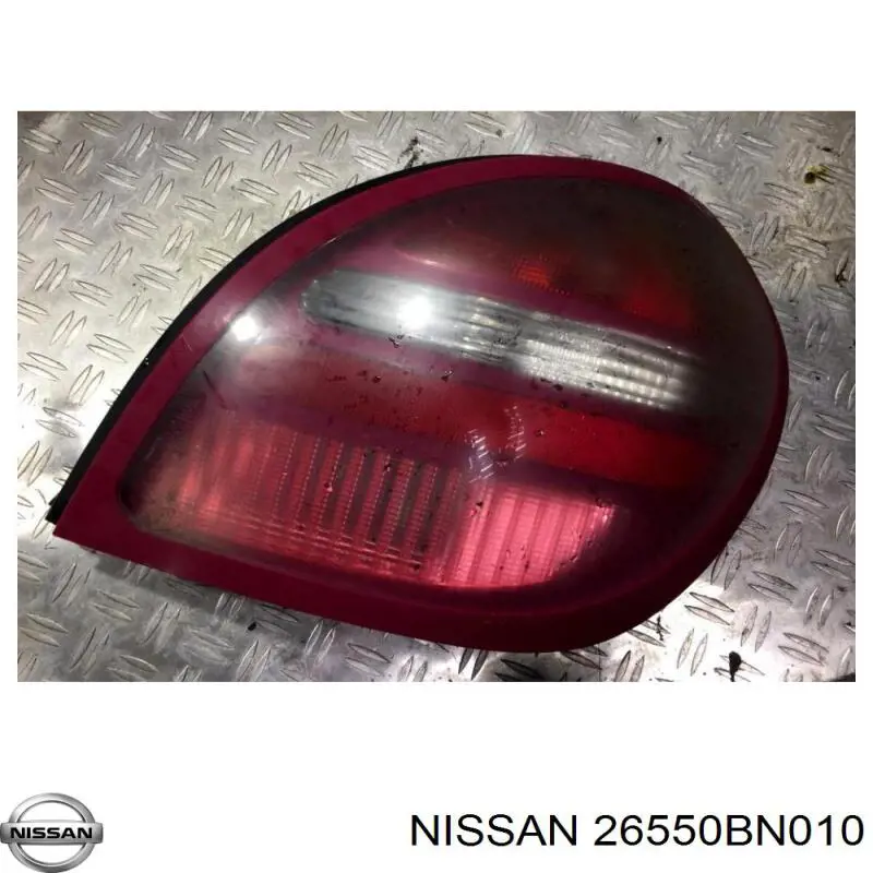 Lampa zespolona tylna prawa Nissan Almera II hatchback (N16) (2000 - 2006) cena, od 69,83 USD