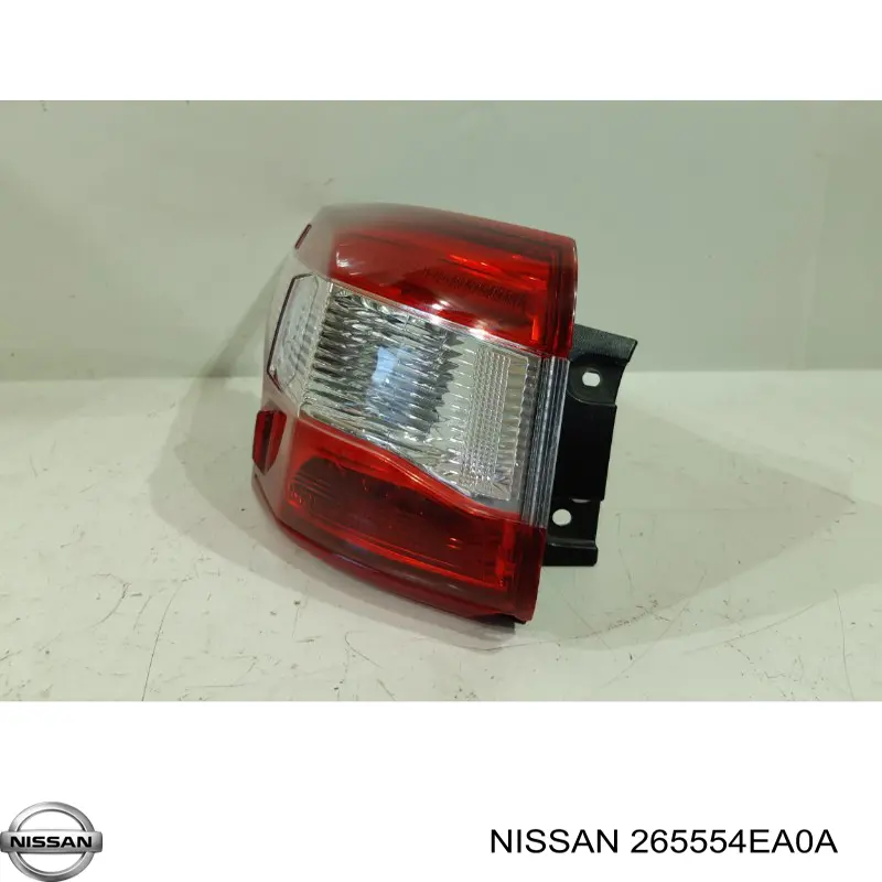 Lampa zespolona tylna lewa zewnętrzna Nissan/Infiniti 265554EA0A cena, od 163,99 USD