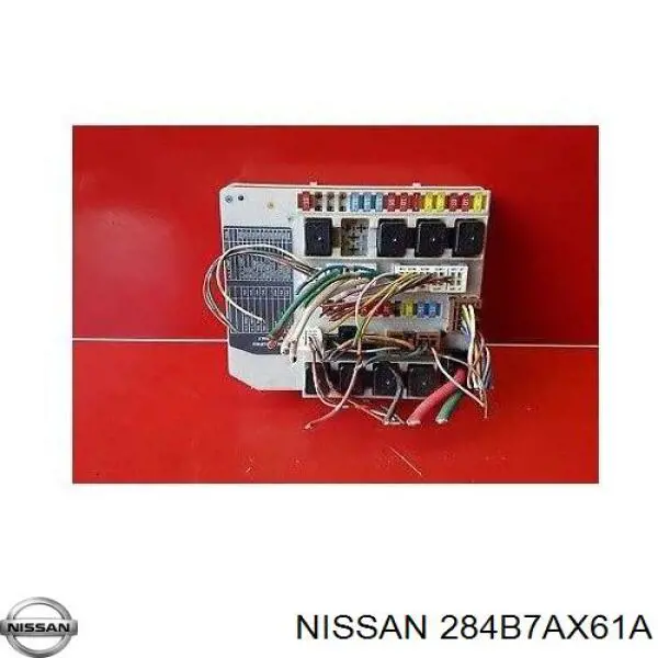 Do koszyka Skrzynka bezpieczników Nissan Micra  K12