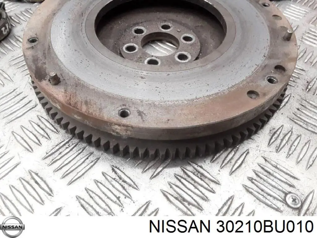 Do koszyka 30210BU010 Nissan/Infiniti Docisk sprzęgła