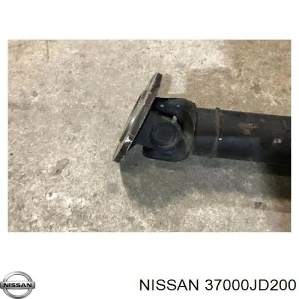 37000JD200 Nissan/Infiniti Wał Cardana tylny, kompletny
