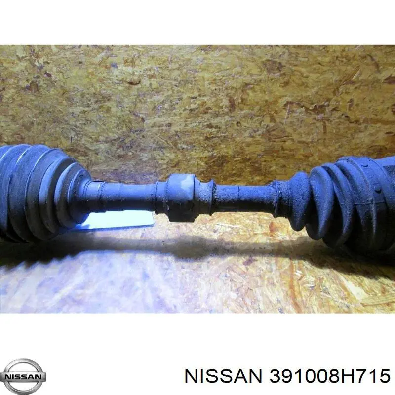 391008H715 Nissan/Infiniti Półoś napędowa przednia prawa