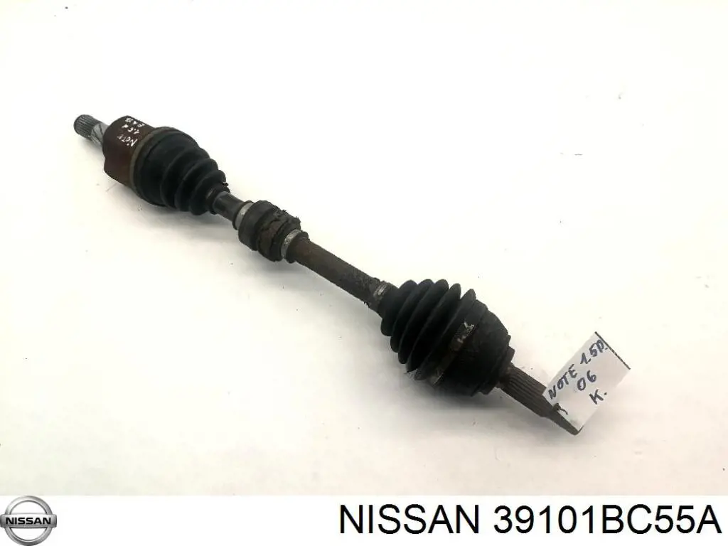 39101BC55A Nissan/Infiniti Półoś napędowa przednia lewa