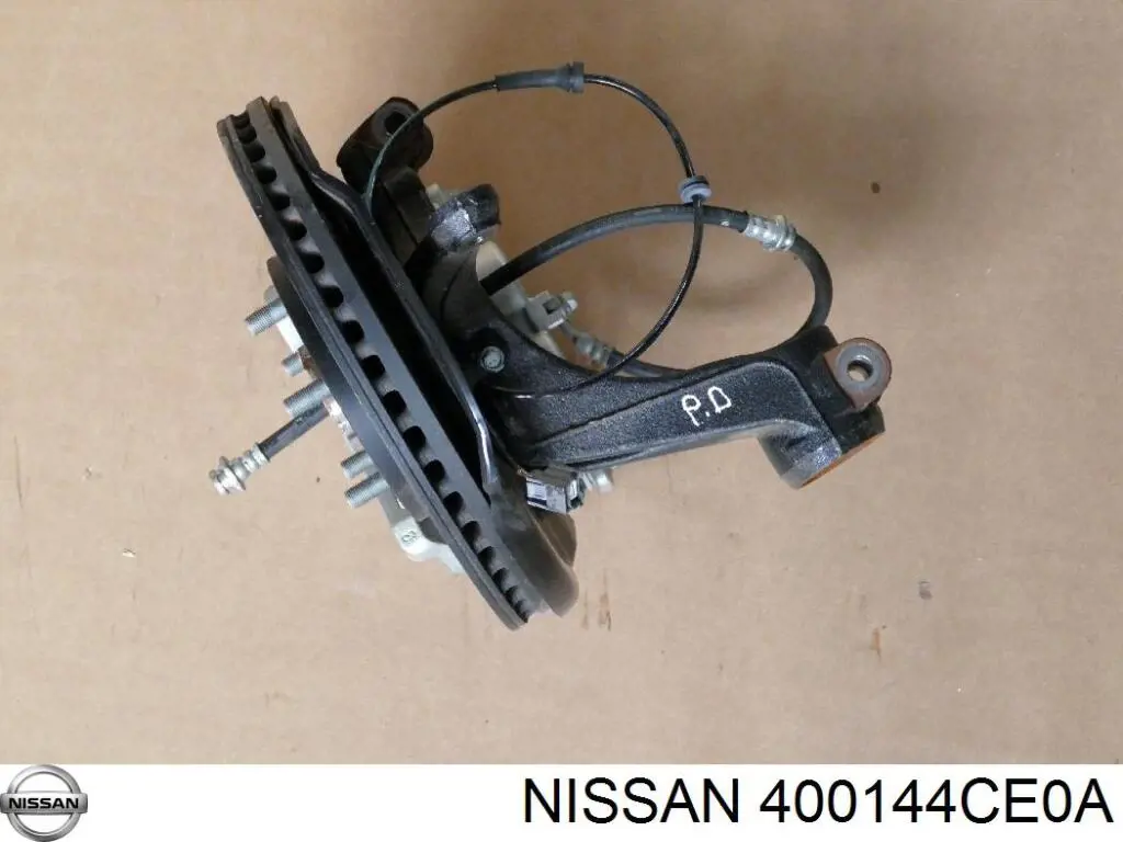 400144CE0A Nissan/Infiniti Czop (zwrotnica) przedni prawy