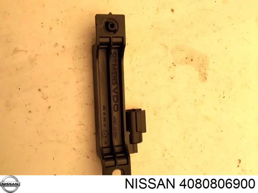 4080806900 Nissan/Infiniti Antena