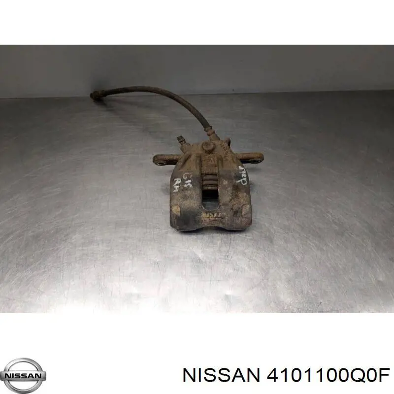 4101100Q0F Nissan/Infiniti Zacisk hamulcowy przedni prawy