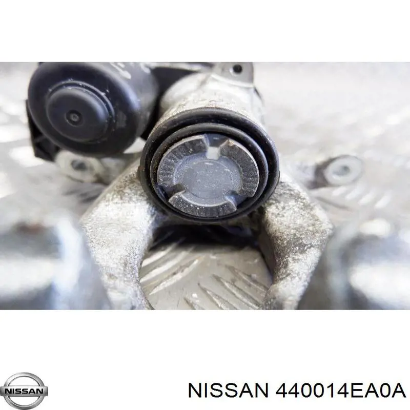 Do koszyka 440014EA0A Nissan/Infiniti Zacisk hamulcowy tylny prawy