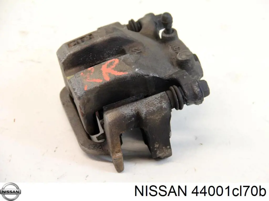 44001CL70B Nissan/Infiniti Zacisk hamulcowy tylny prawy