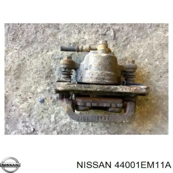 44001EM11A Nissan zacisk hamulcowy tylny prawy