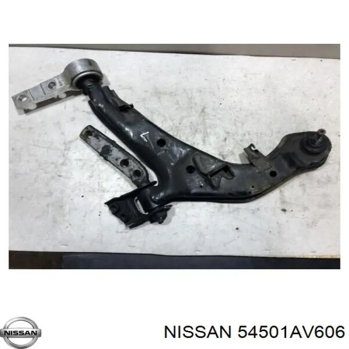 Do koszyka 54501AV606 Nissan/Infiniti Wahacz zawieszenia przedniego dolny lewy