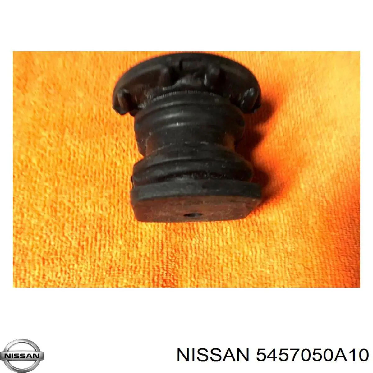 Do koszyka 5457050A10 Nissan/Infiniti Silentblock przedniego wahacza dolnego