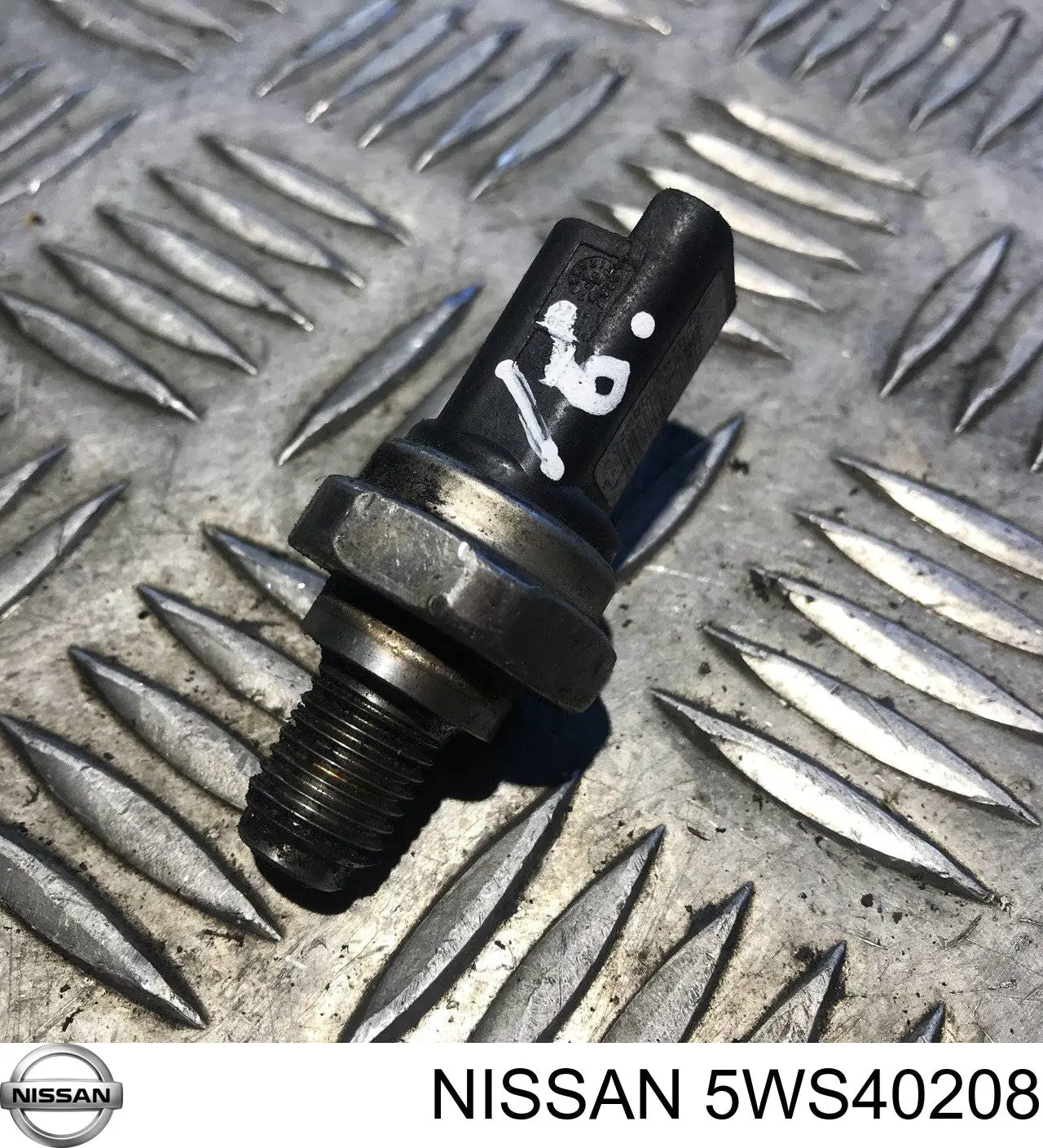 Czujnik ciśnienia paliwa do Renault Fluence  B3