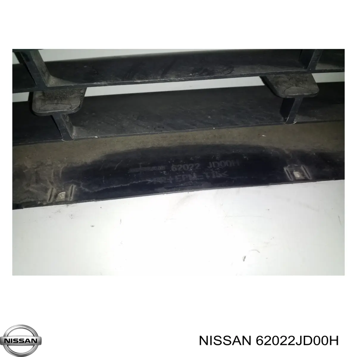 Zderzak przedni Nissan Qashqai I SUV (J10) (2006 - 2013) cena, od 385,31 USD