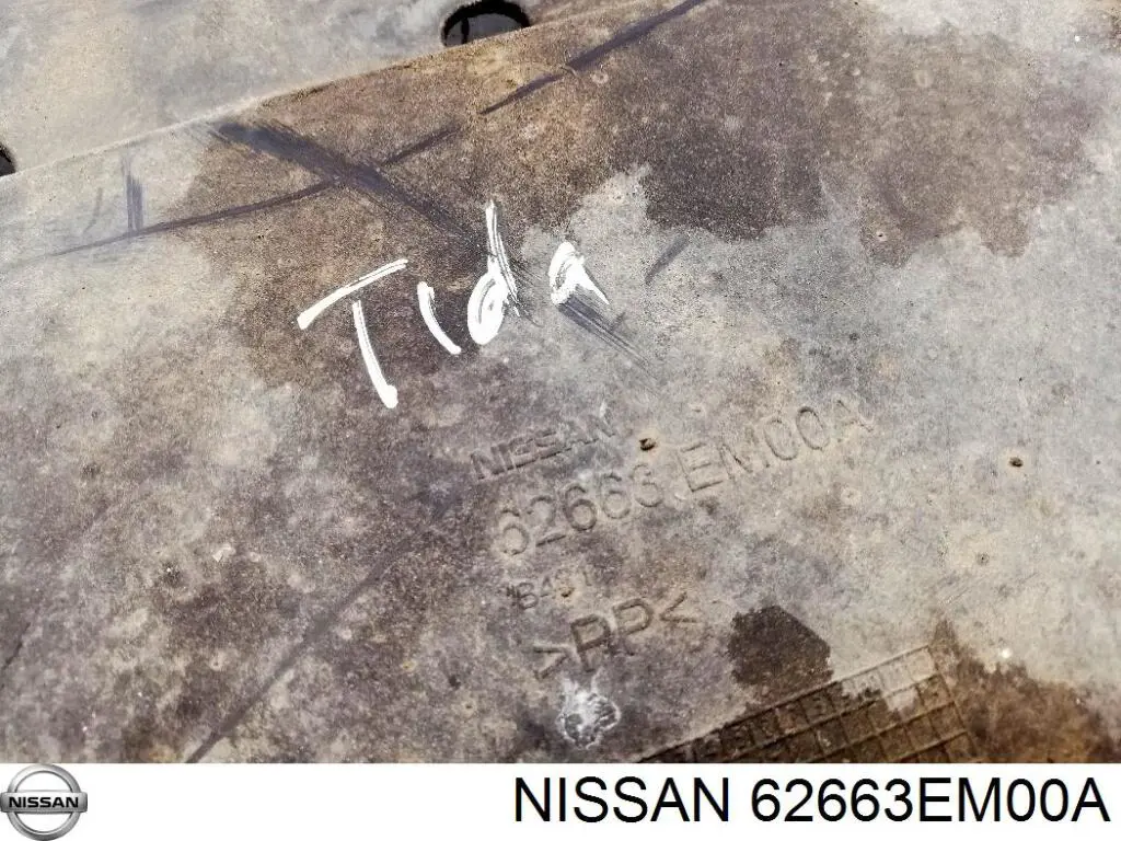 Osłona zderzaka przedniego Nissan Tiida (C11X)