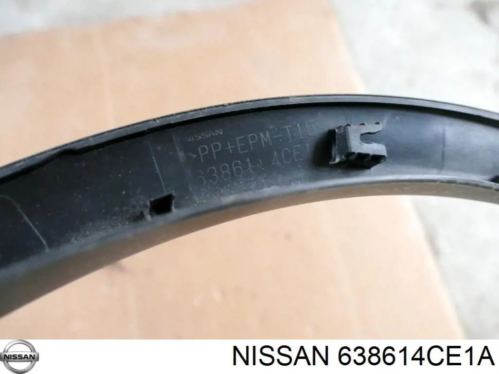 638614CE1A Nissan/Infiniti Poszerzenie (nakładka) reperaturki błotnika przedniego lewy