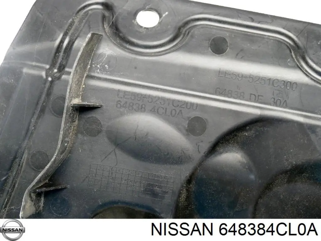 Do koszyka 648384CL0A Nissan/Infiniti Osłona silnika prawa