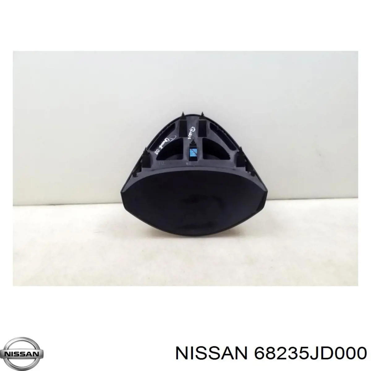  Nissan/Infiniti 68235JD000 cena, od 49,37 USD