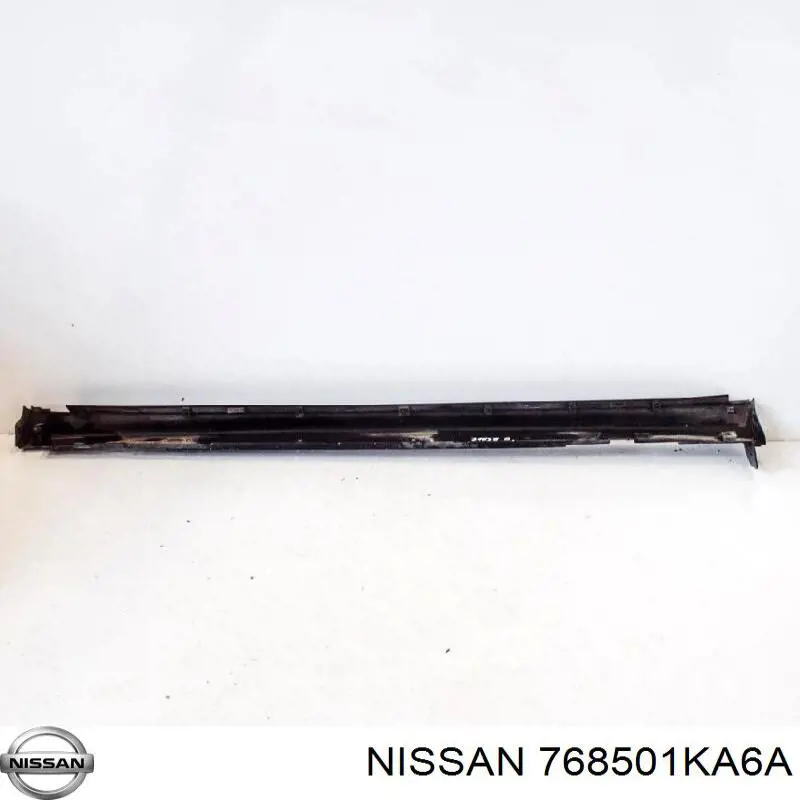 Do koszyka 768501KA6A Nissan/Infiniti Nakładka (listwa ochronna) na próg zewnętrzna prawa