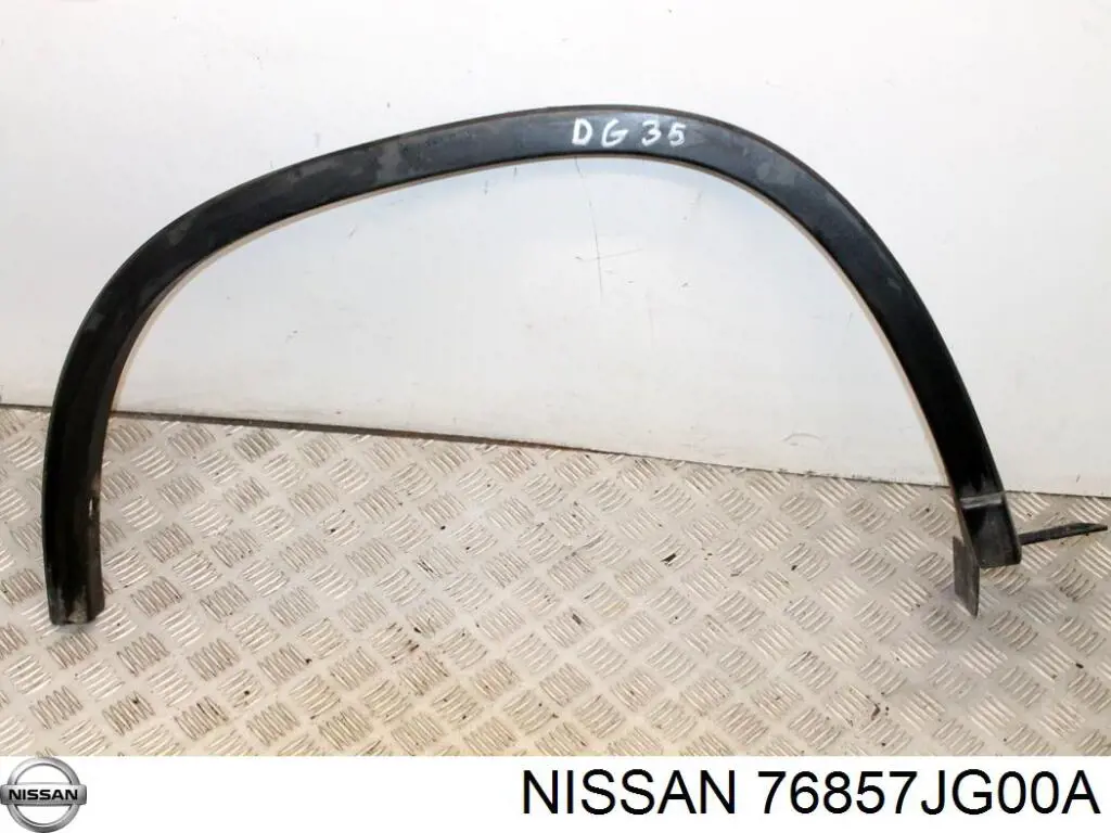 76857JG00A Nissan/Infiniti Nakładka błotnika tylnego lewego