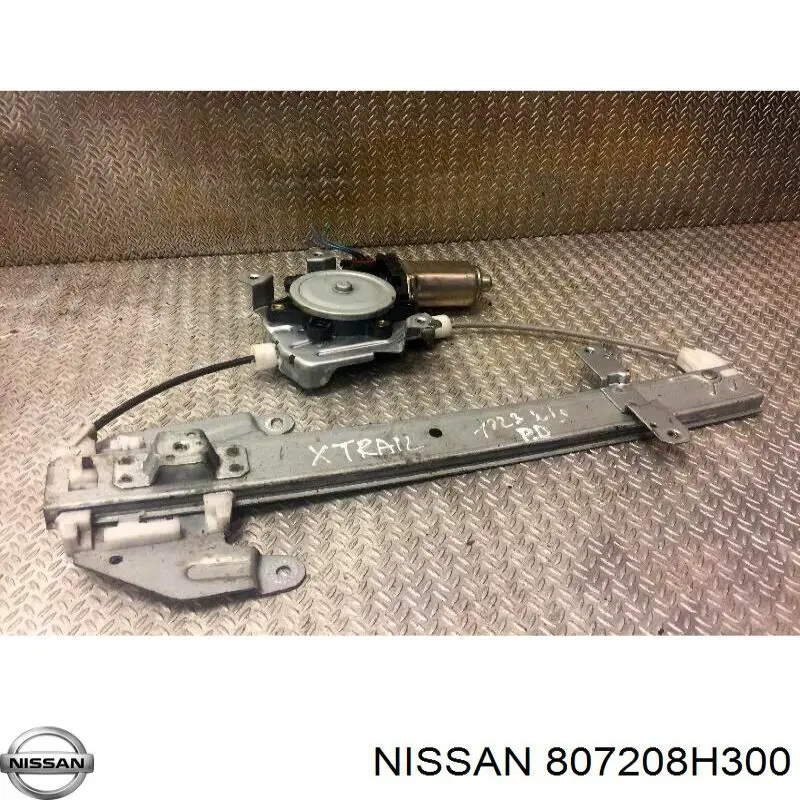 807208H300 Nissan/Infiniti Mechanizm podnoszenia szyby drzwi przednich prawych